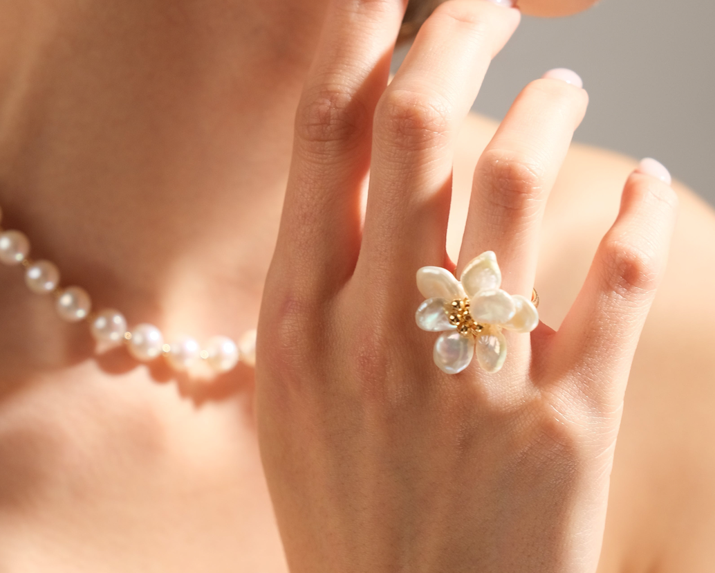 Why are Pearls The Perfect Christmas Gift?