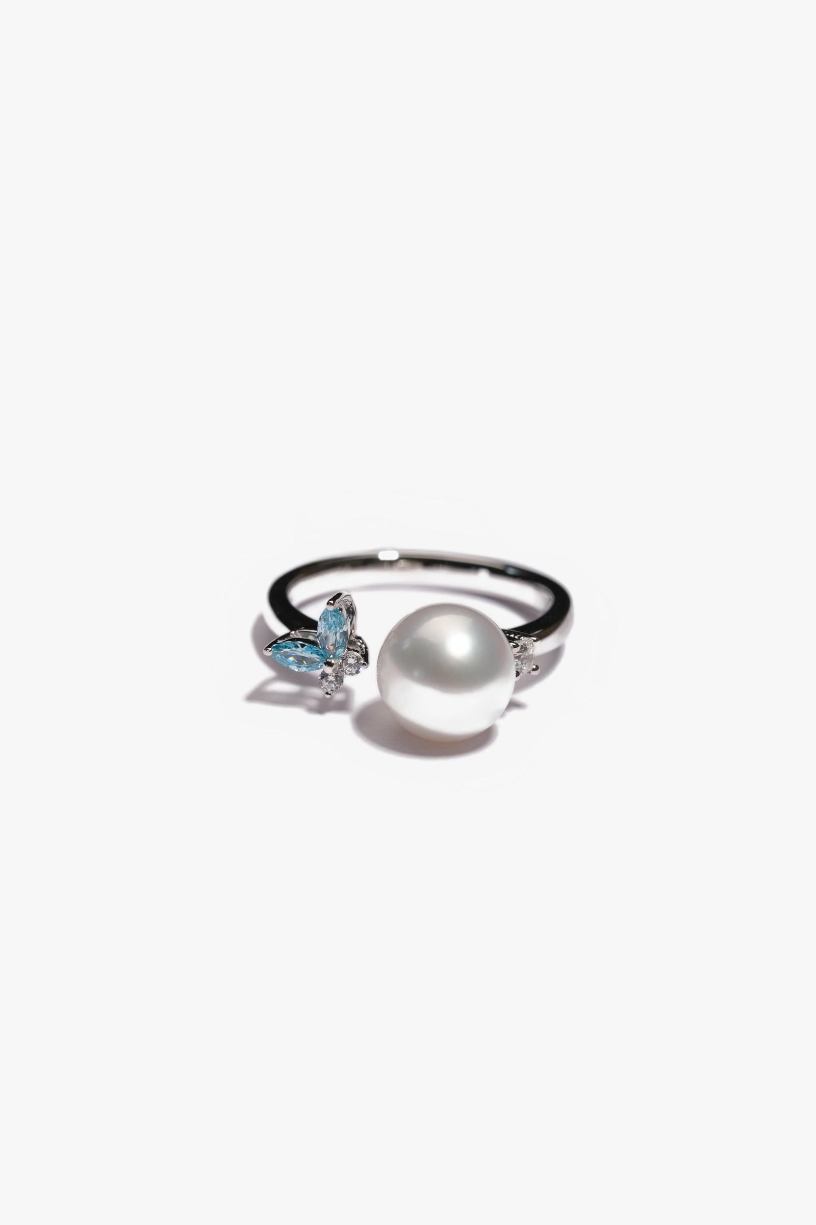 Fluttering Light - Ring