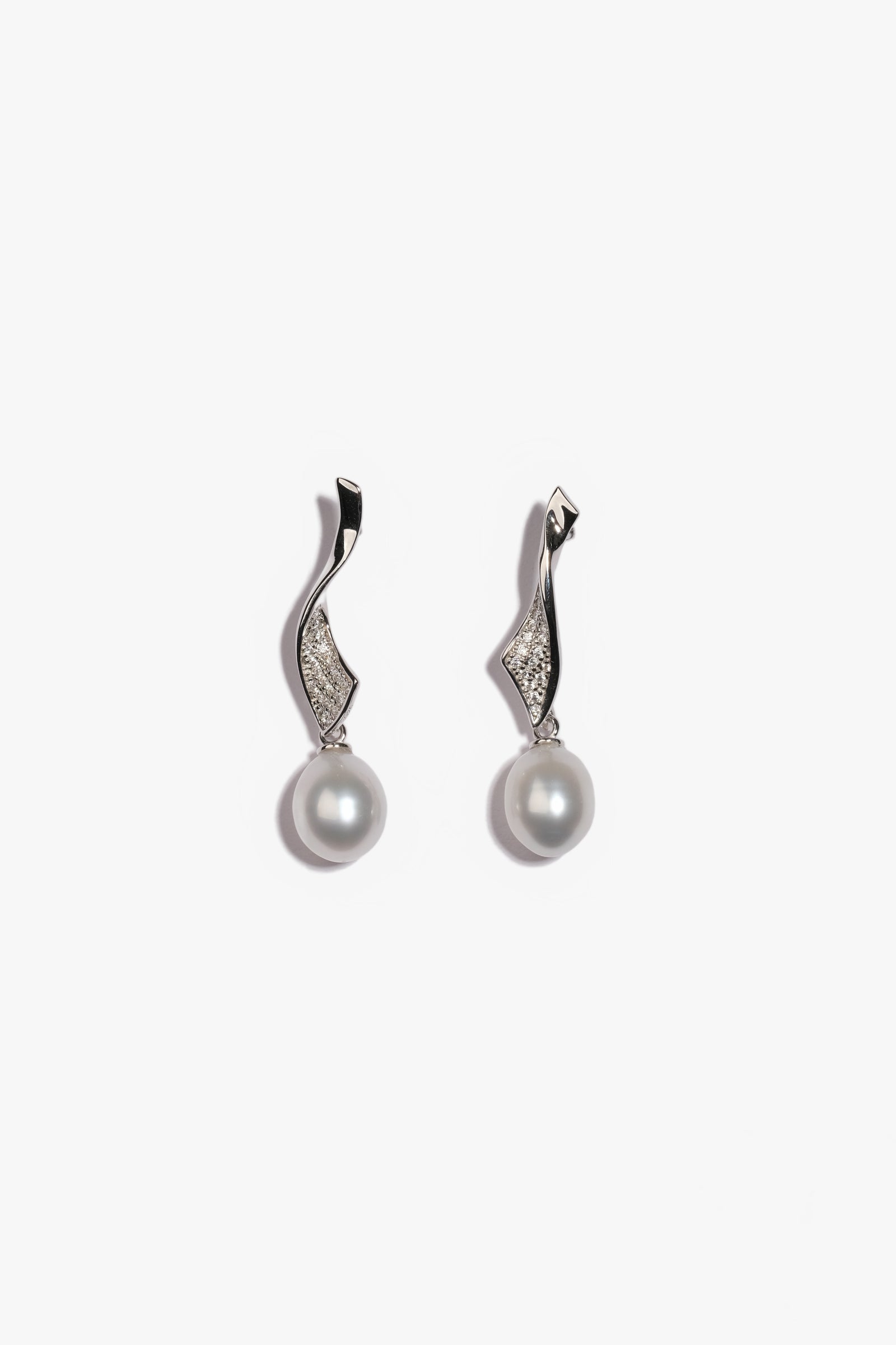 Australian South Sea Pearl Earring SES39