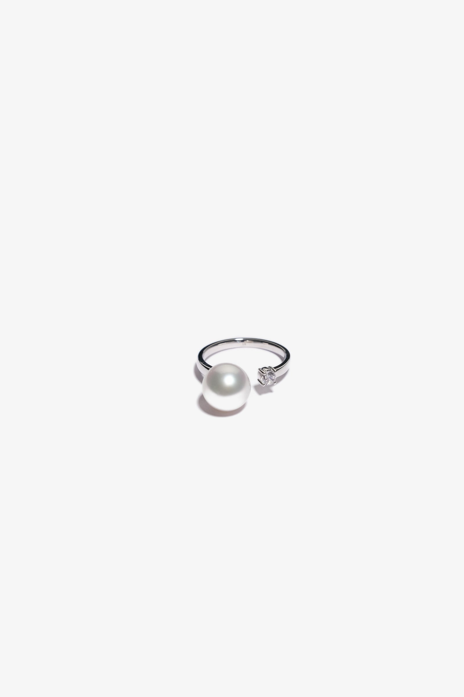 Australian South Sea Pearl Ring SR9KC11