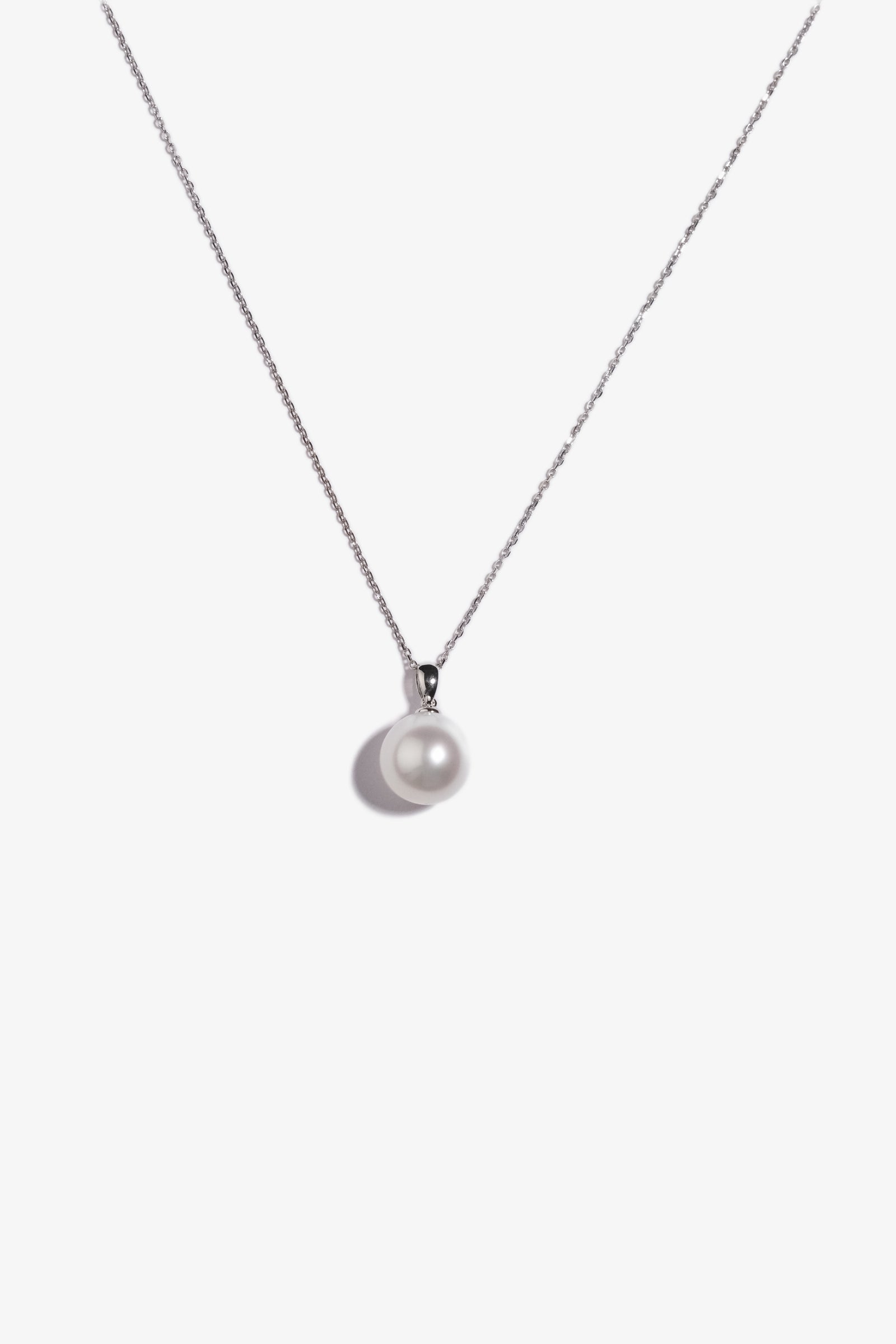 Australian South Sea Pearl Pendant SP18K171