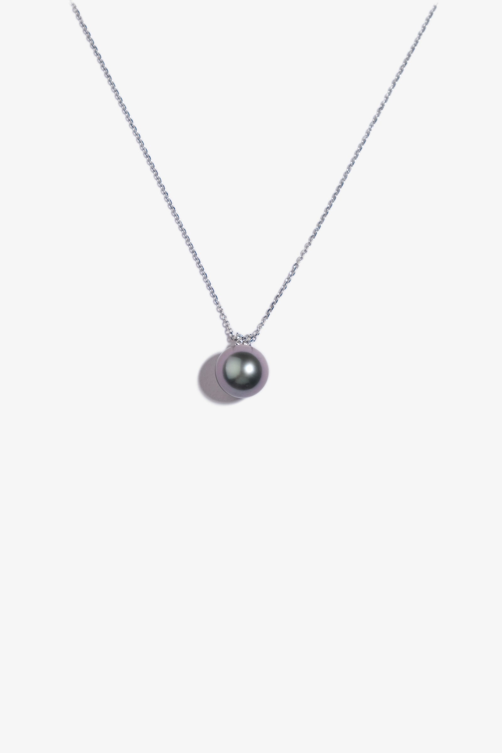 Tahitian Pearl Pendant TP18KD6