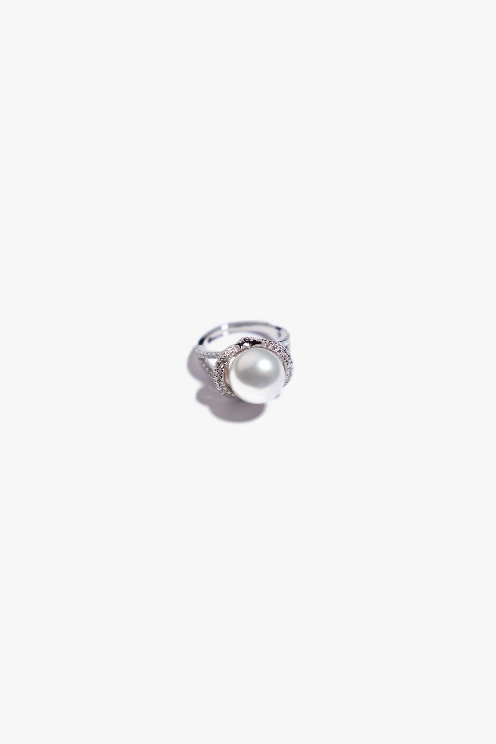 Australian South Sea Pearl Ring SRS12
