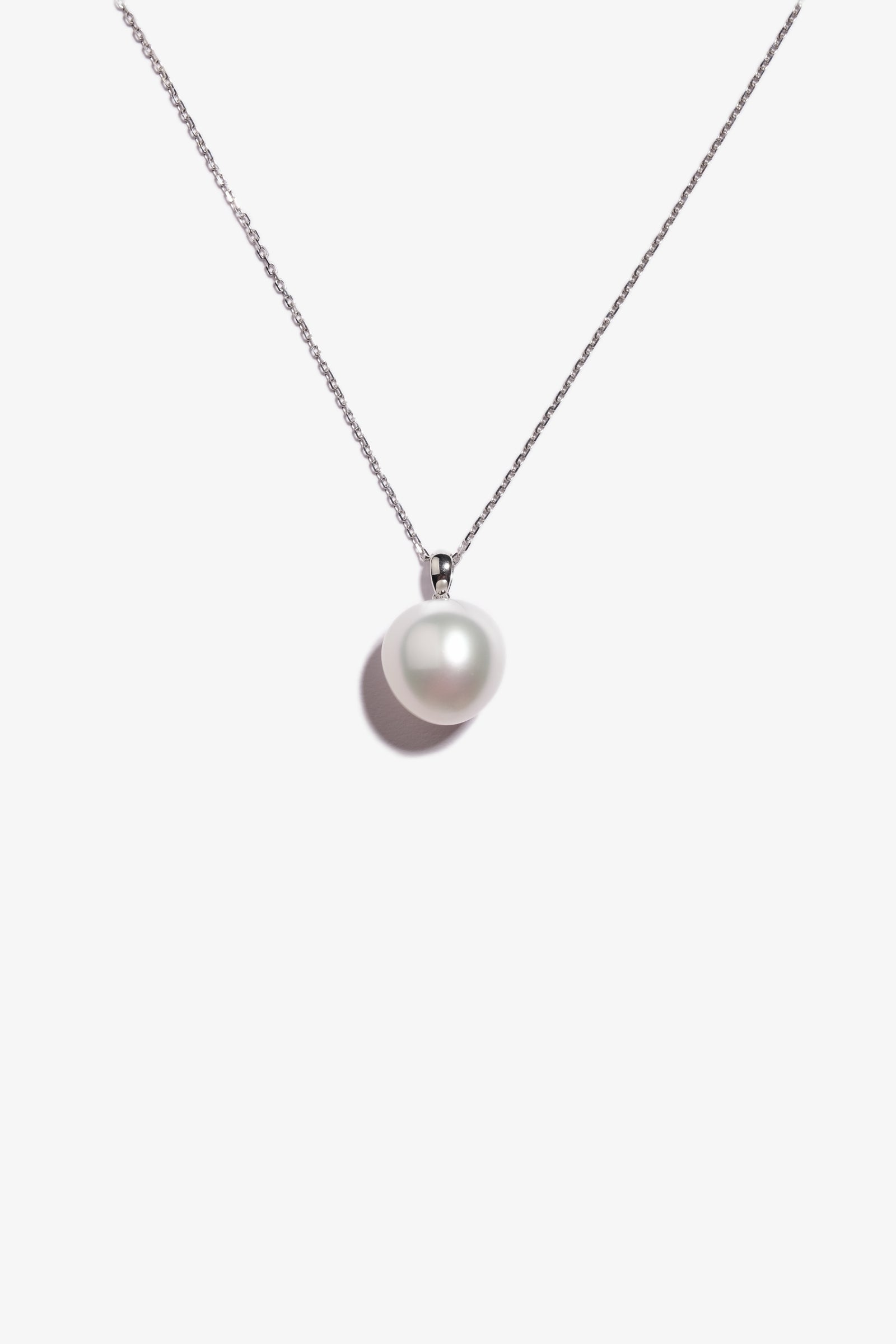 Australian South Sea Pearl Pendant SP18K179