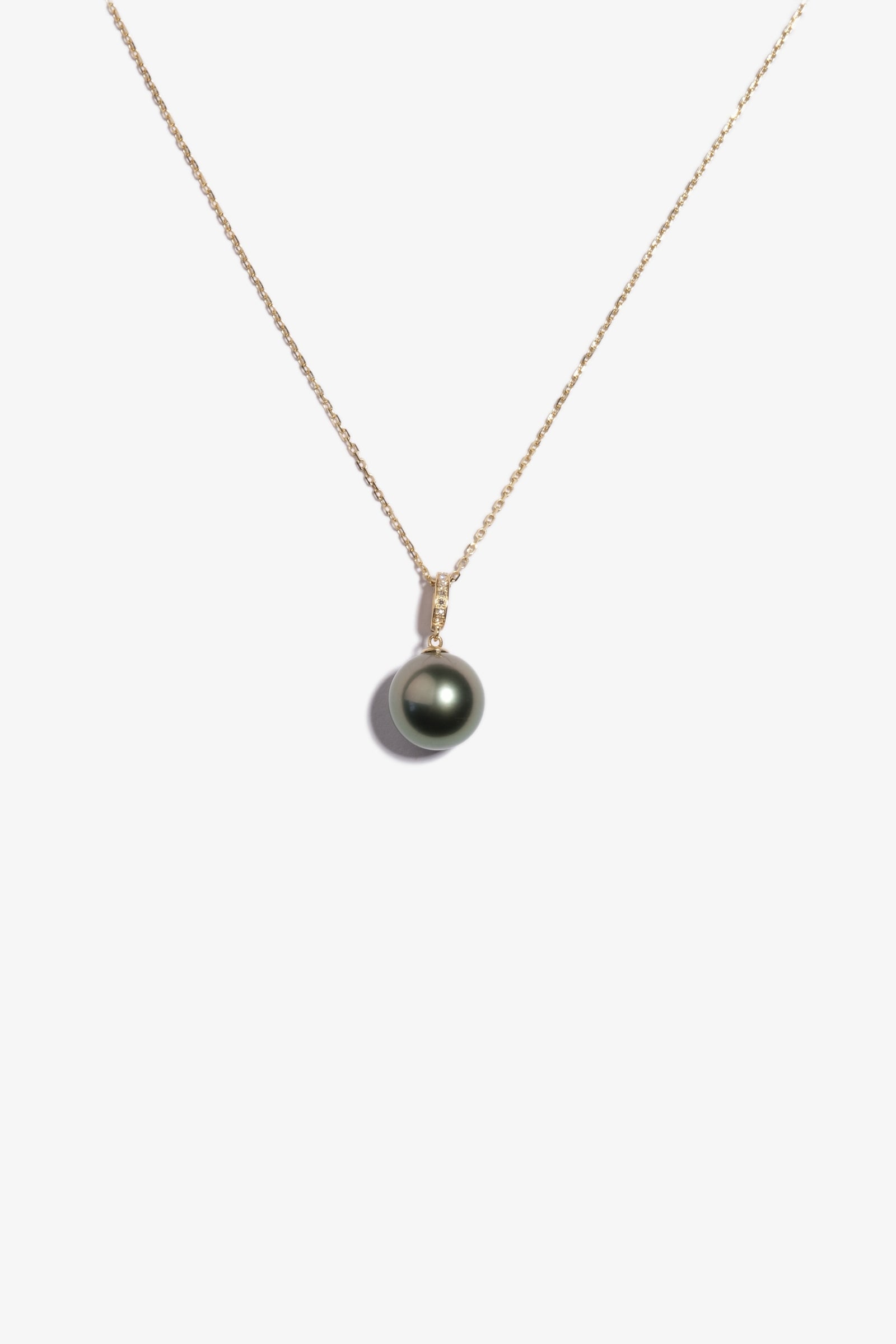Tahitian Pearl Pendant TP18KD11