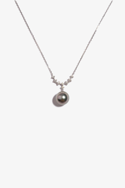 Tahitian Pearl Pendant TP18KD12