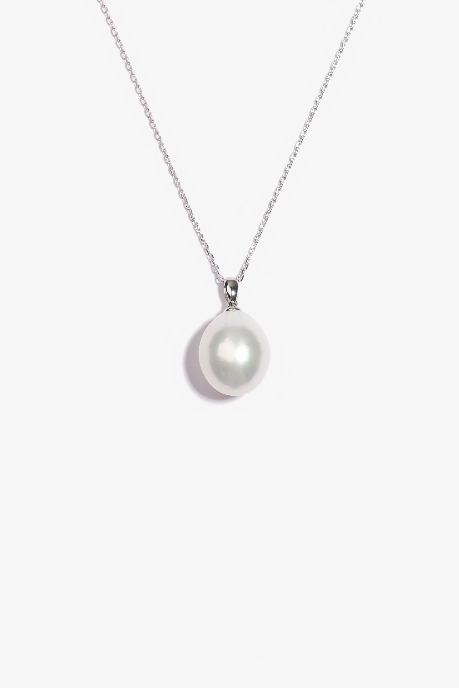 Australian South Sea Pearl Pendant SP18K188