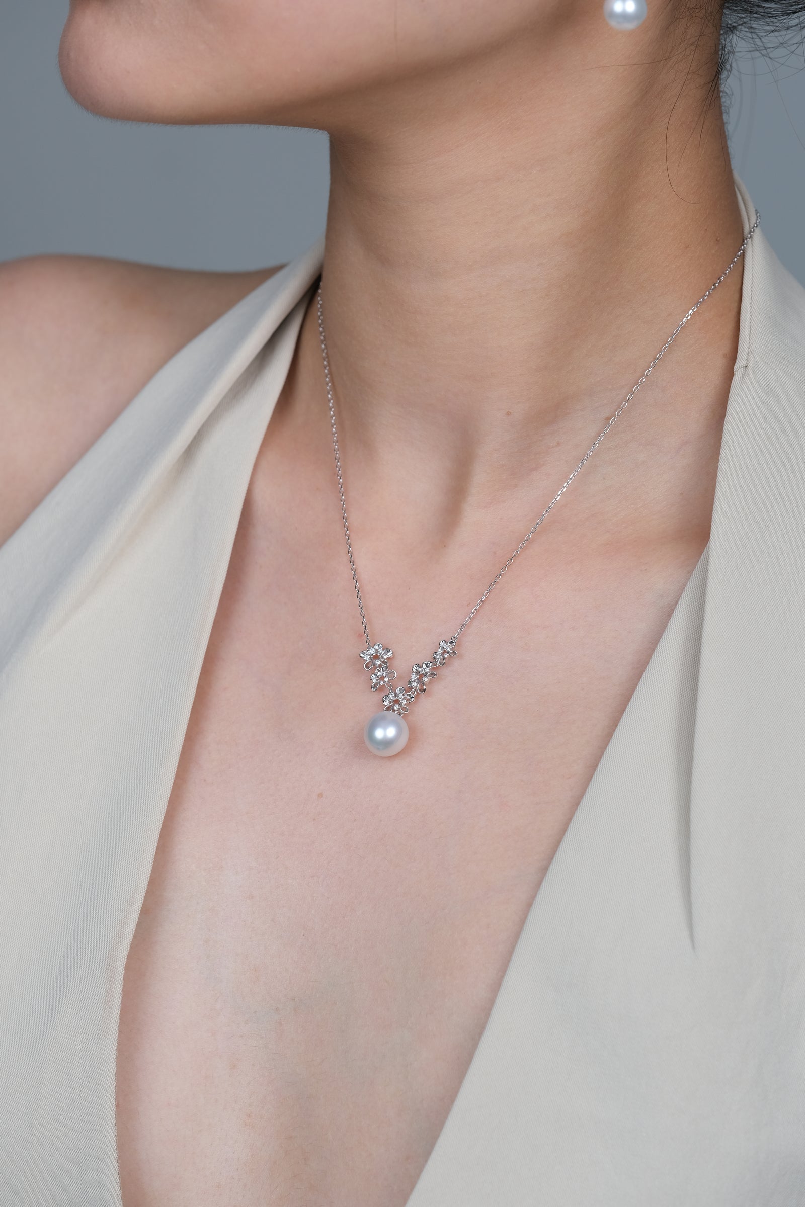 Coral Reverie - Pendant