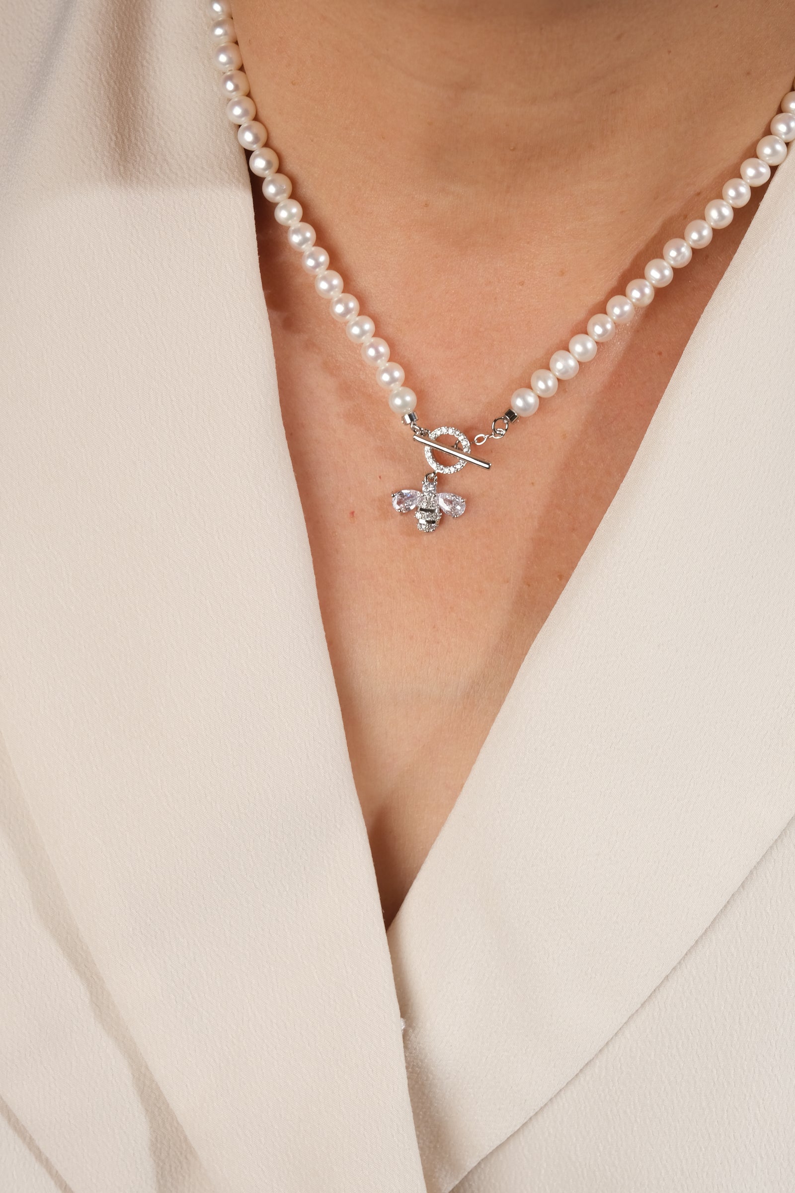 Freshwater Pearl Necklace FN18KGP1