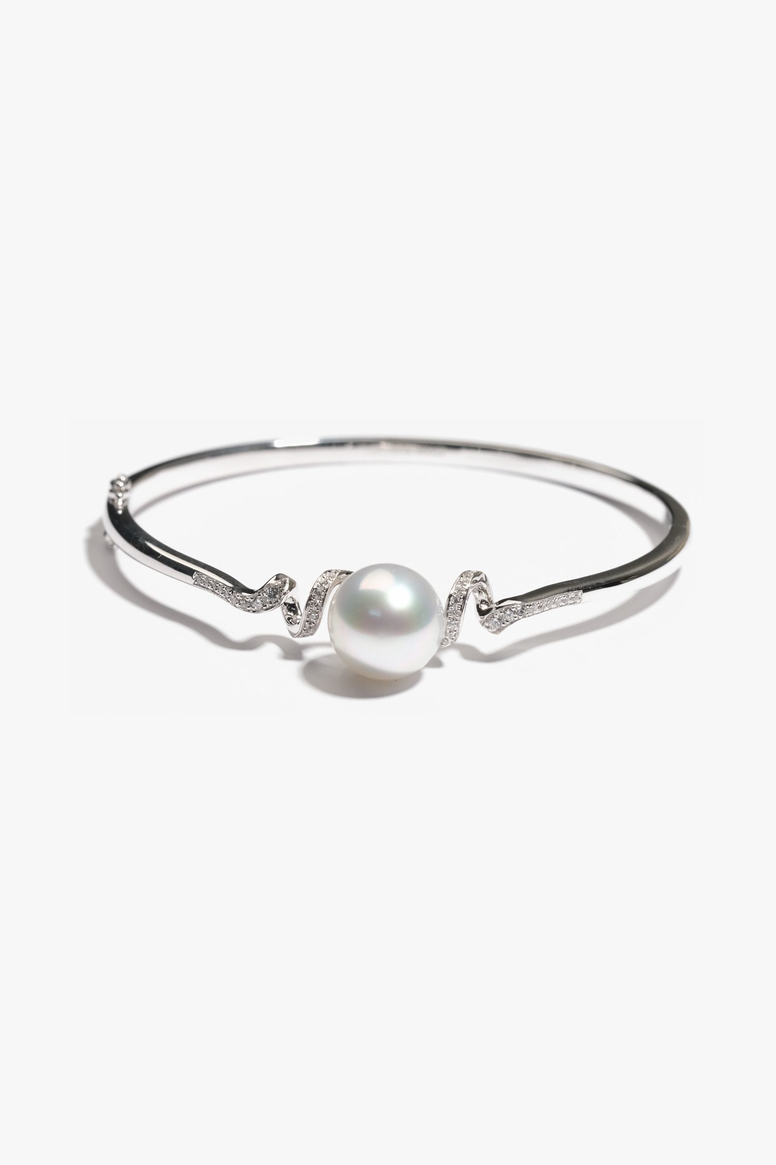 Australian South Sea Pearl Bracelet SPBS23